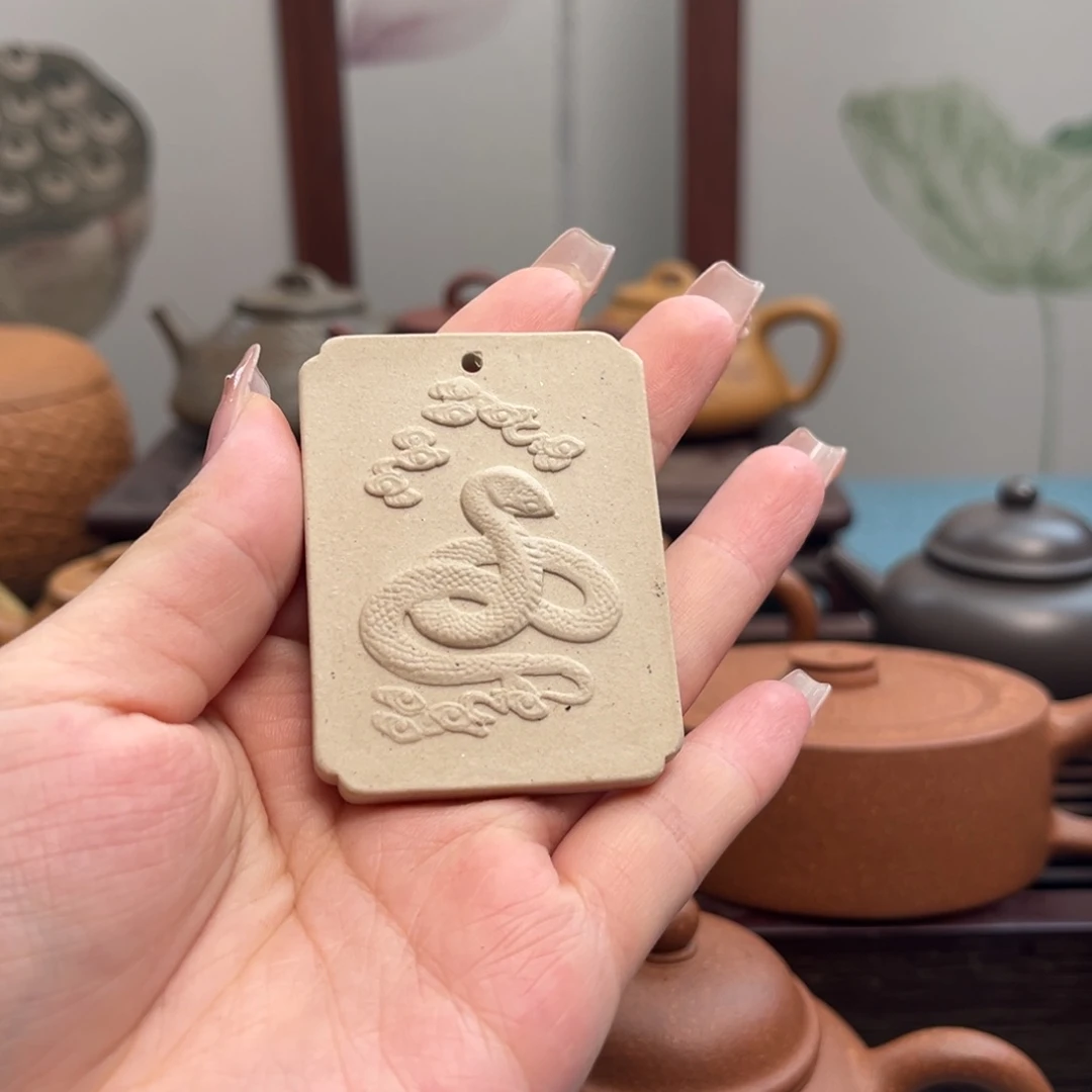 茶壶紫砂白段生肖蛇