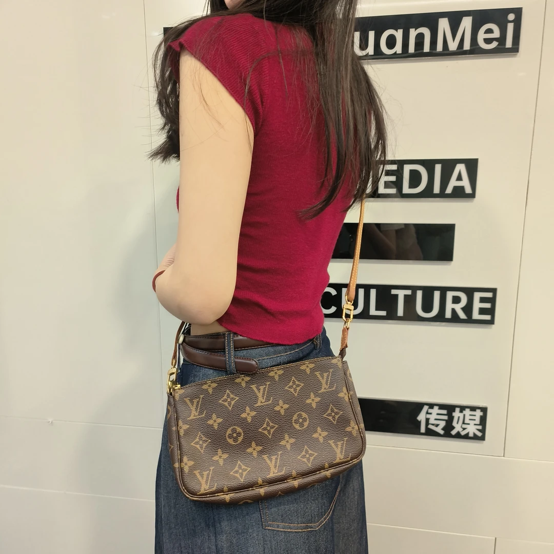 95新 LouisVuitton/路易威登 老花麻将包腋下/斜挎/22