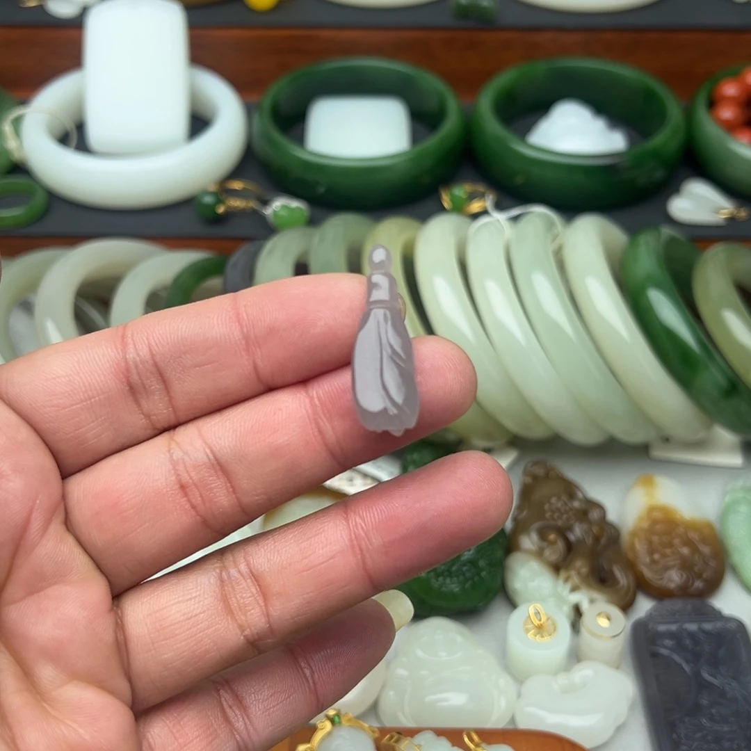 和田玉未镶嵌吊坠(不含链)