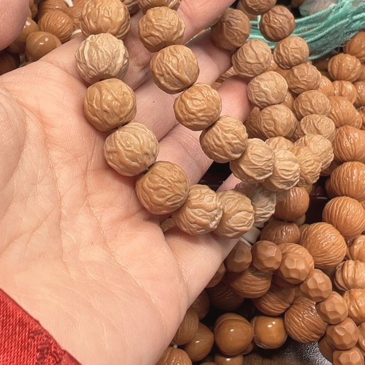 13左右毒液手串单圈福利