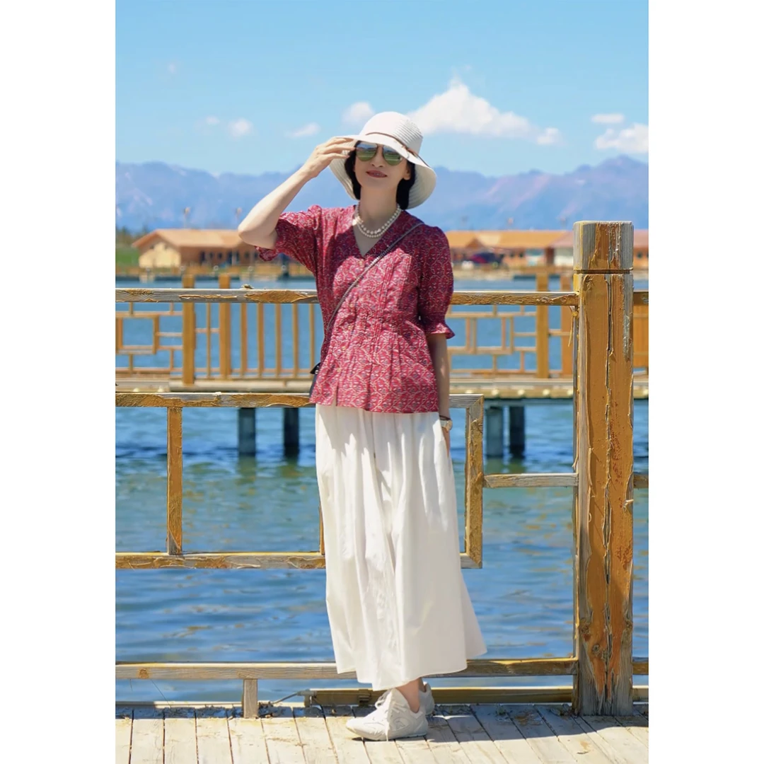 RuienCo. 热情伊犁 60支100精梳棉印花打条夏V领短袖上衣