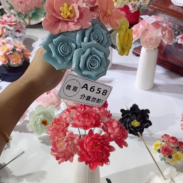 瓷片德化工厂陶瓷手工捏花