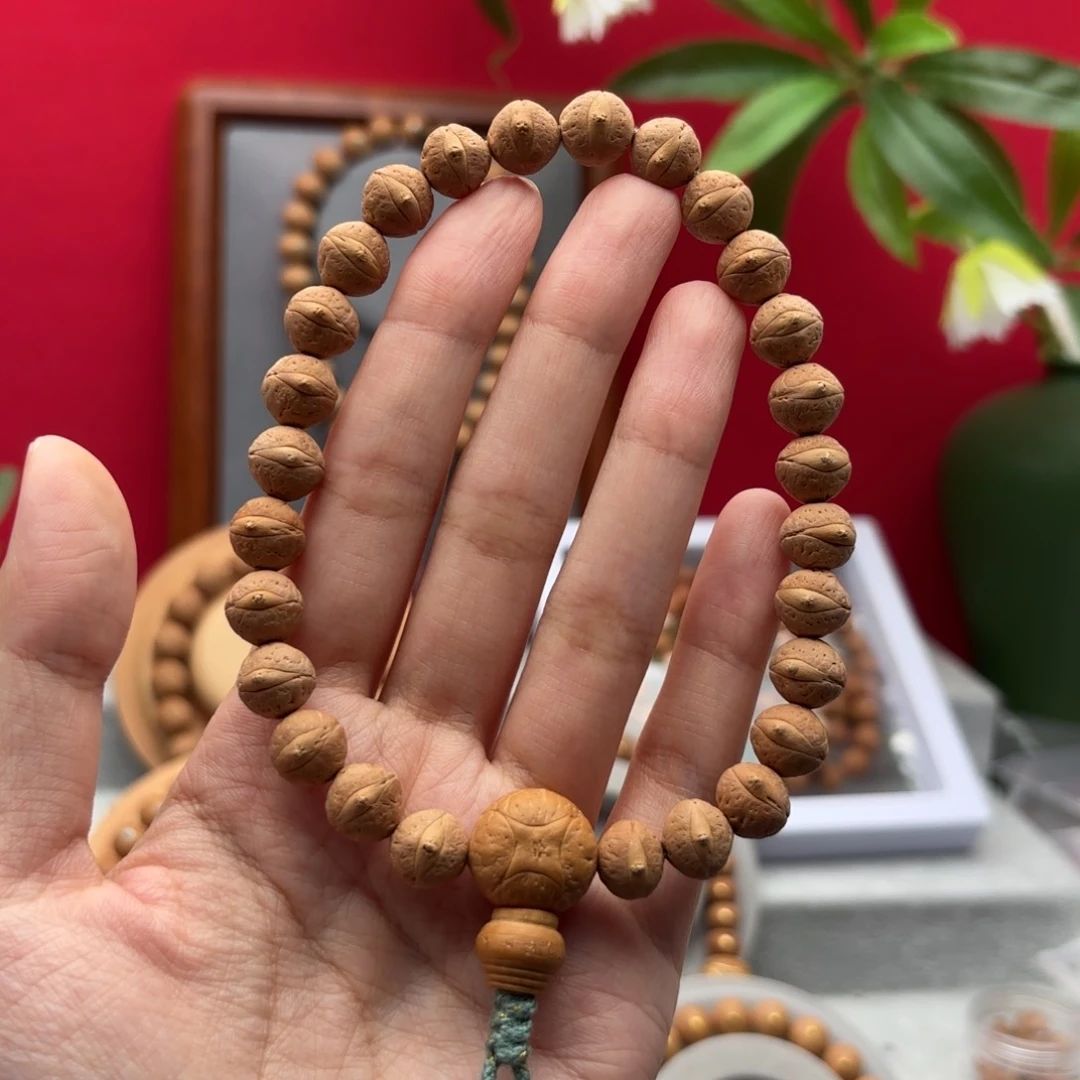 凤眼菩提手串 10左右手持
