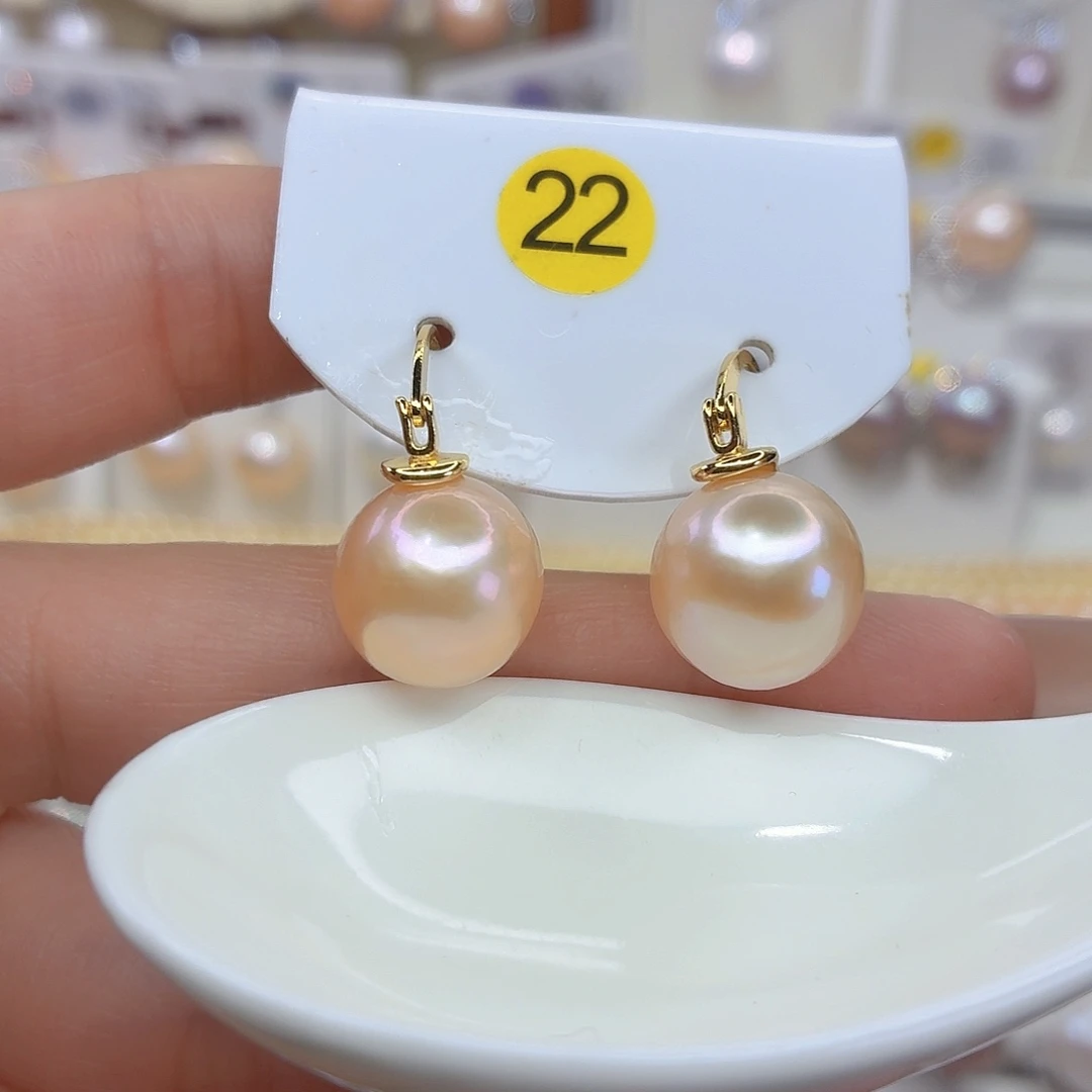 淡水珍珠耳饰未镶嵌