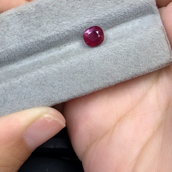 裸石红宝石1.26ct无烧红宝石