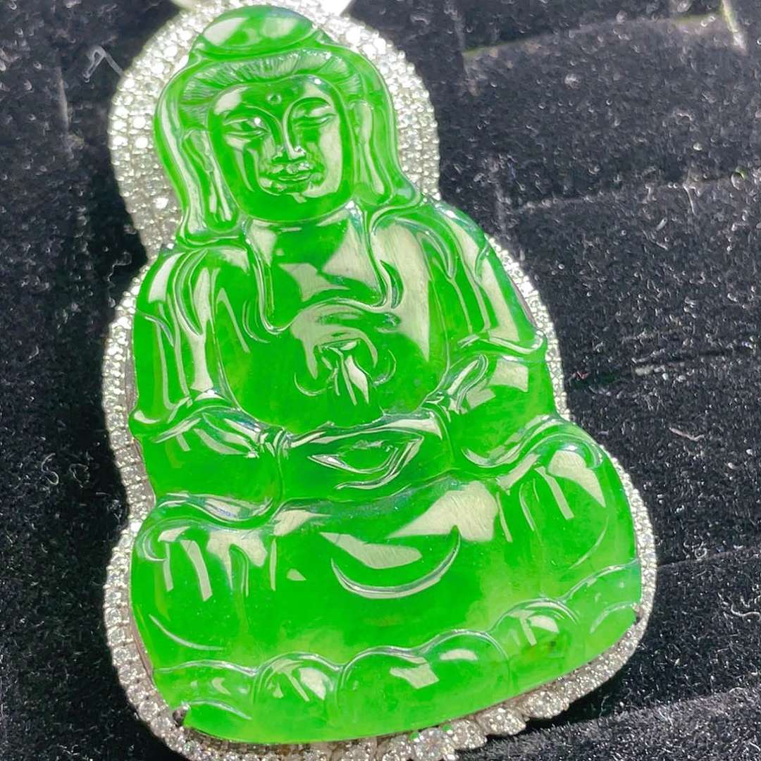 翡翠颈饰未镶嵌61，