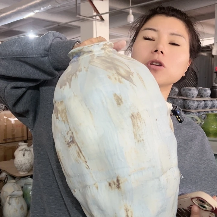 陶摆件景德镇陶瓷花瓶高40口9