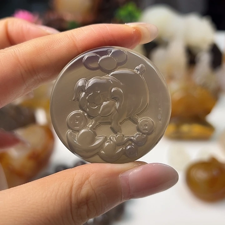 玛瑙/玉髓颈饰未镶嵌