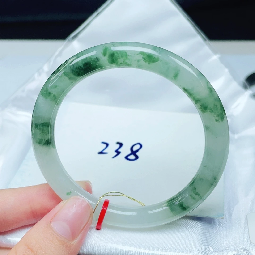 翡翠未镶嵌手镯圆条53