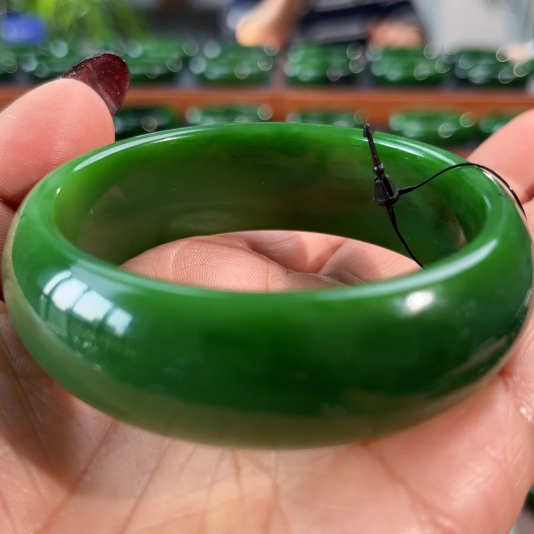 未镶嵌手镯和田玉（碧玉）