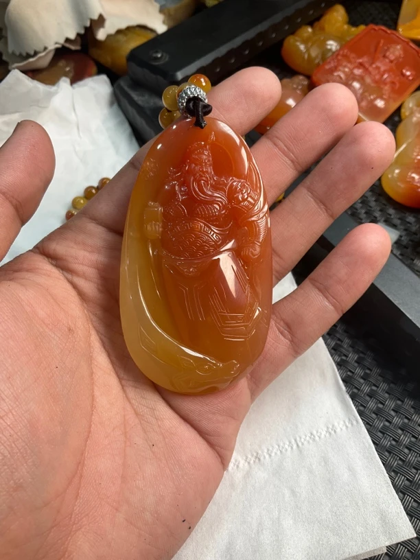 黄龙玉关公挂件挂件