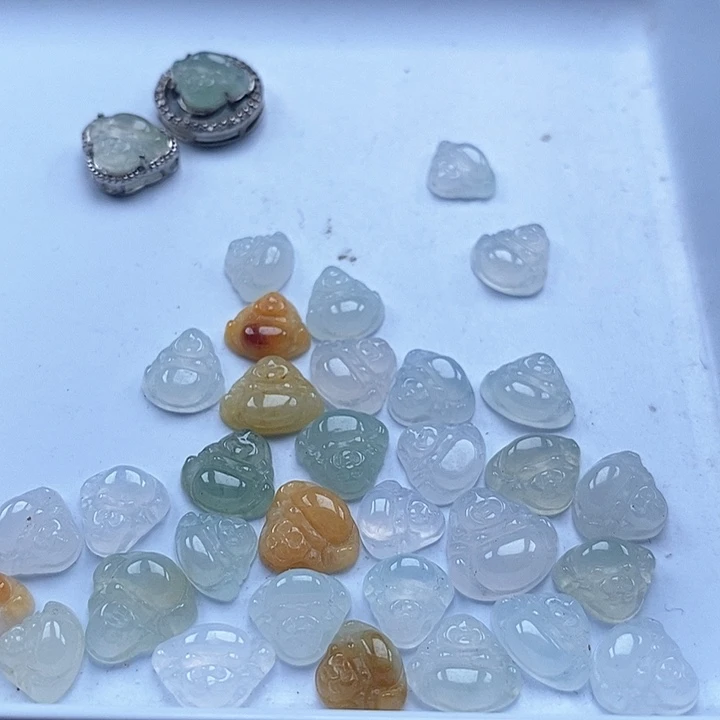 吊坠(不含链)未镶嵌翡翠一个25