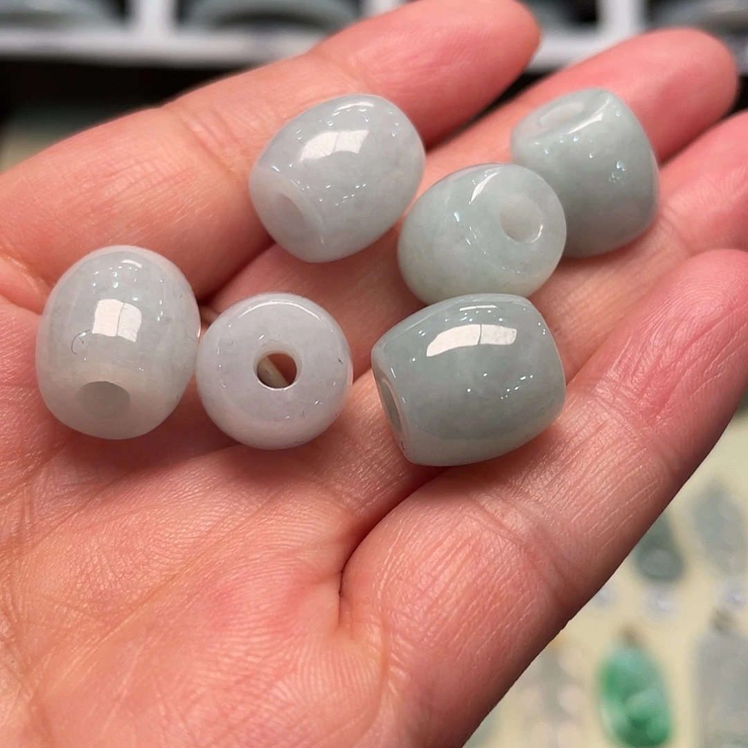 翡翠未镶嵌颈饰天然翡翠