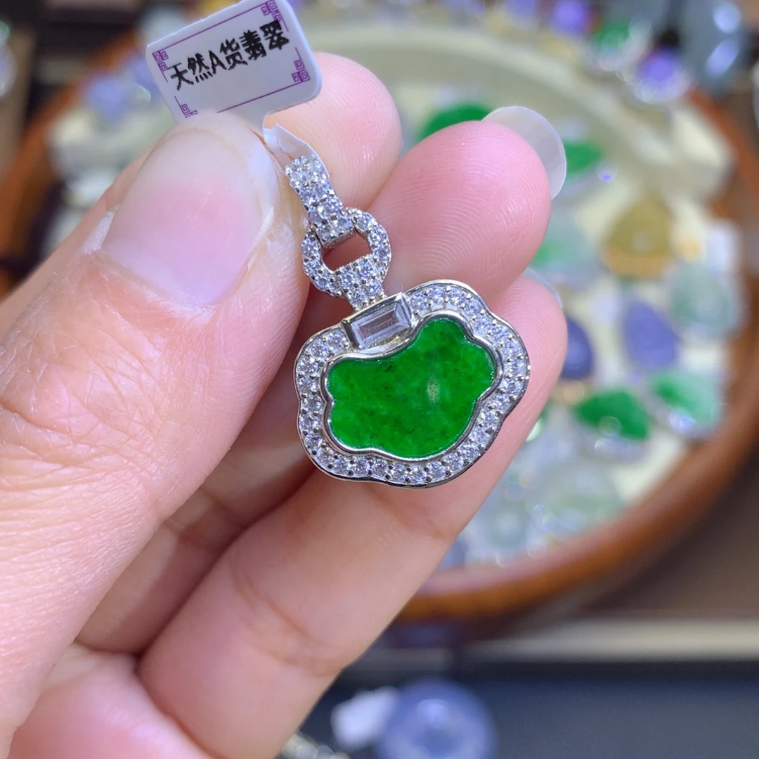 翡翠戒指银S925镶嵌翡翠