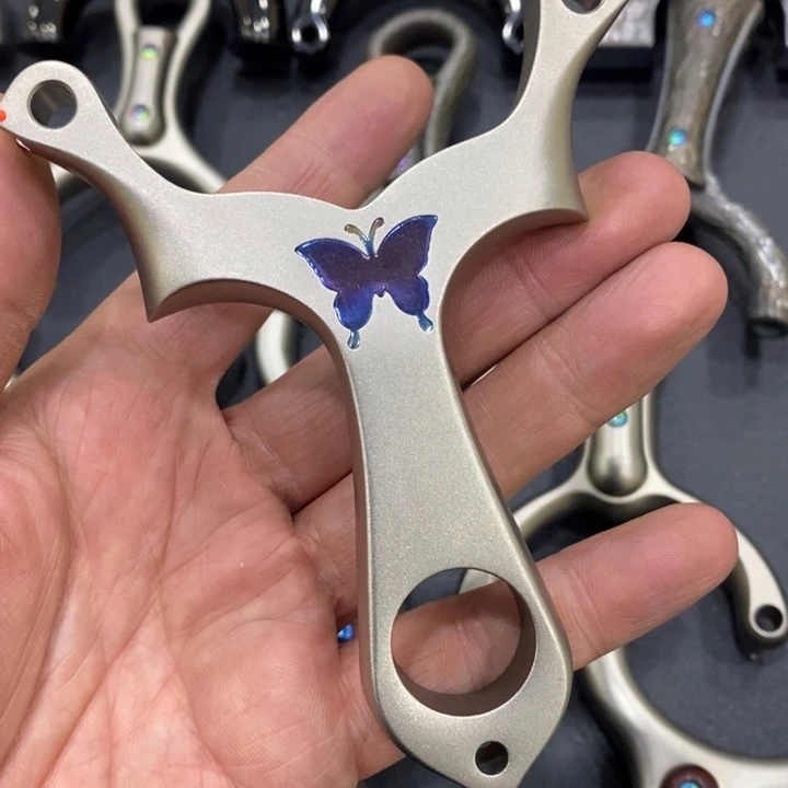 转***中90钛合金新款单瞄点蝴蝶单卡带弓包