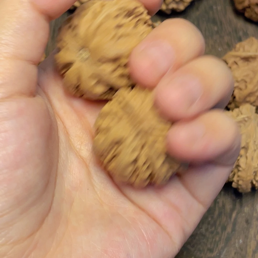 文玩核桃吊坠秦岭灯笼野生小众1