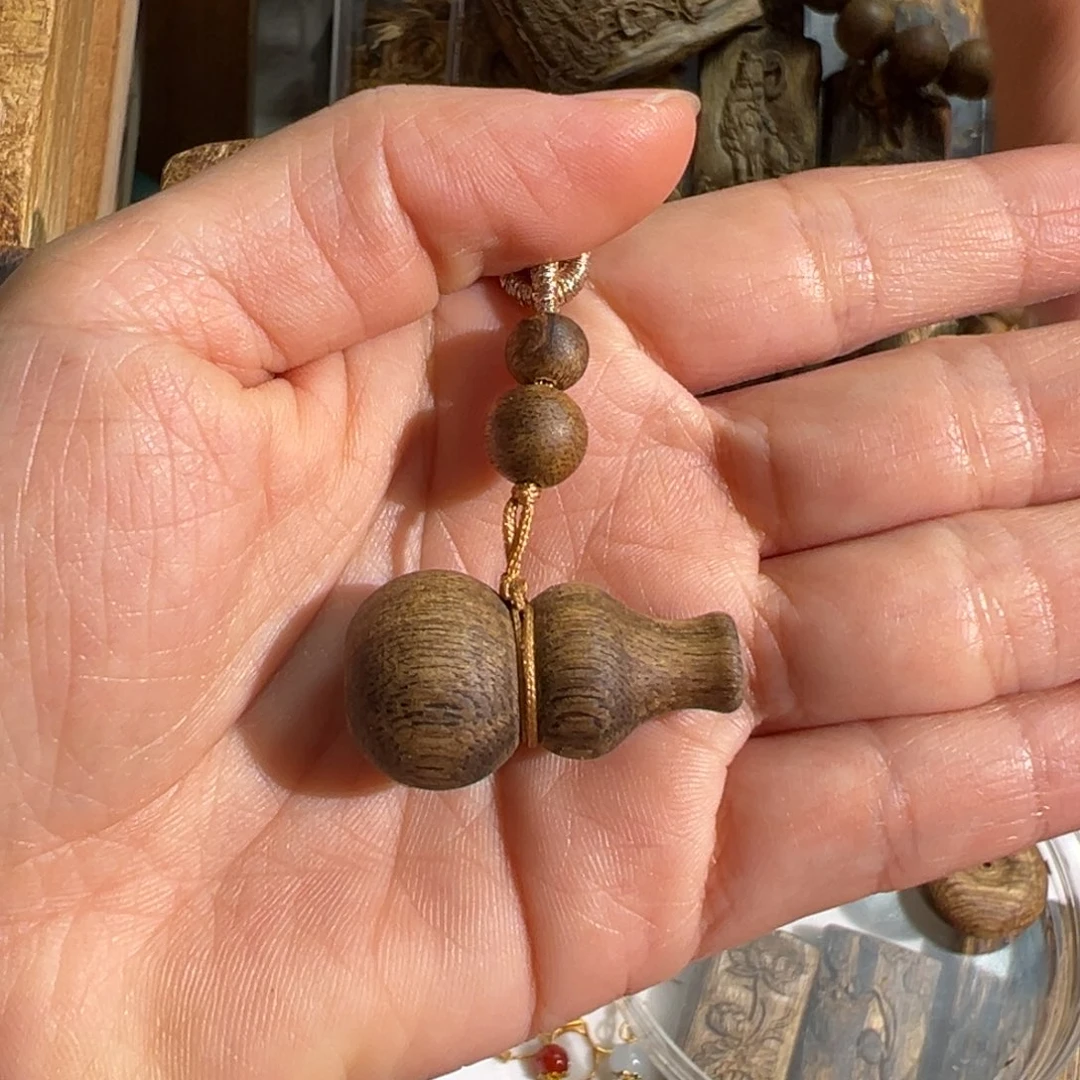 沉香吊坠白棋楠吊坠