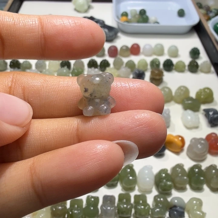 D***a未镶嵌和田玉珠宝半成品