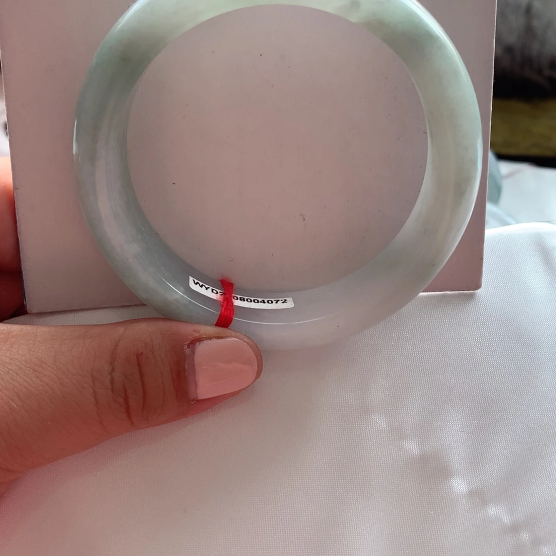 月***长未镶嵌手镯翡翠纯天然