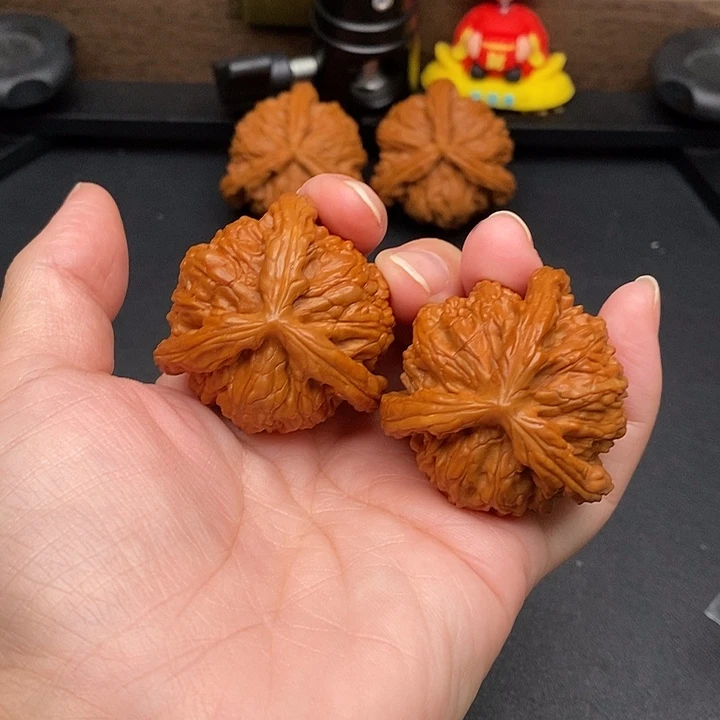 我***心把件文玩核桃白奔