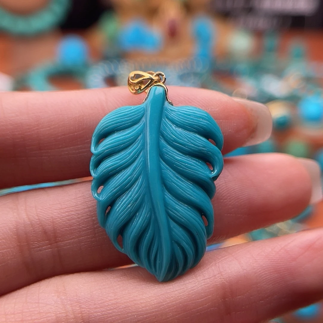 未镶嵌绿松石珠宝奇石