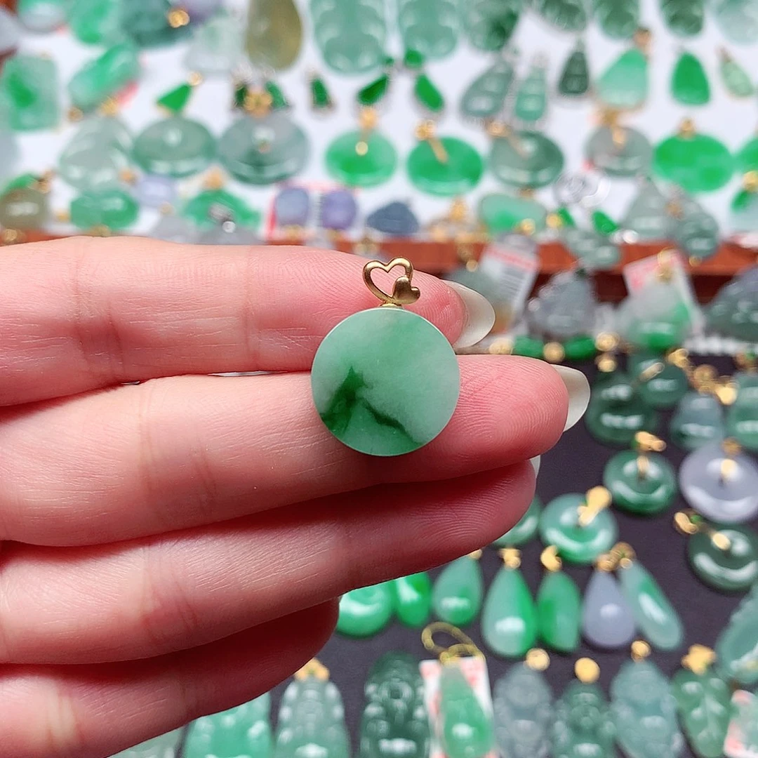 翡翠18K金镶嵌颈饰天然翡翠A货