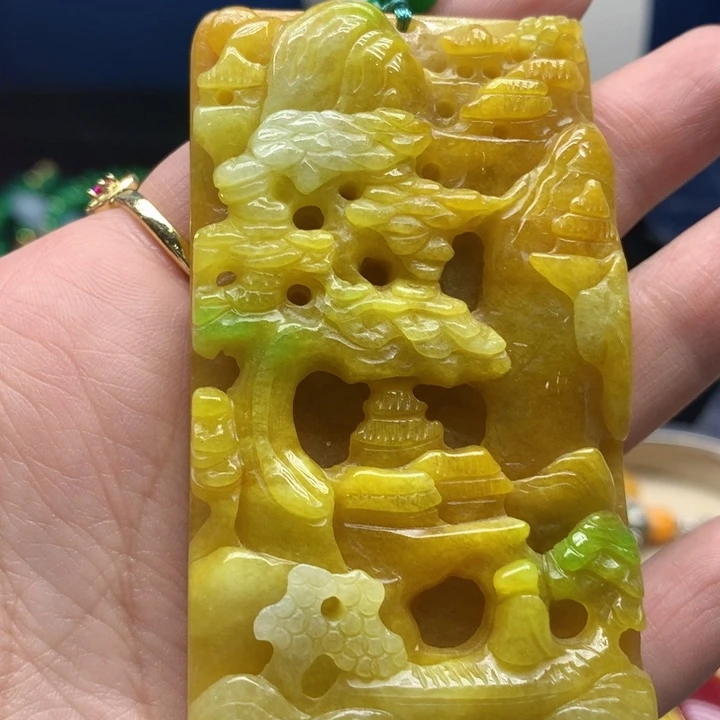 翡翠颈饰未镶嵌吊坠