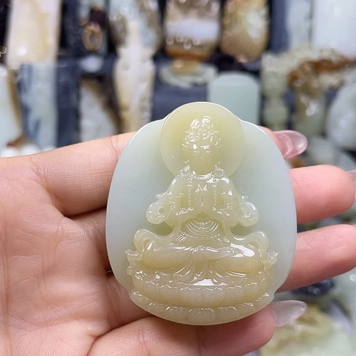 颈饰未镶嵌和田玉