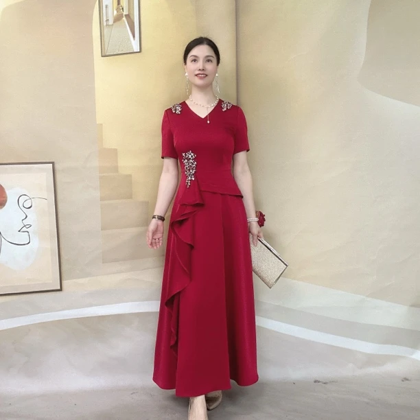 喜妃琳2015喜婆婆喜妈妈高端礼服重工订钻修身连衣裙洋气气质A摆