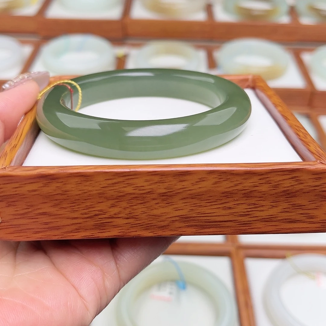 和田玉手镯未镶嵌58.3