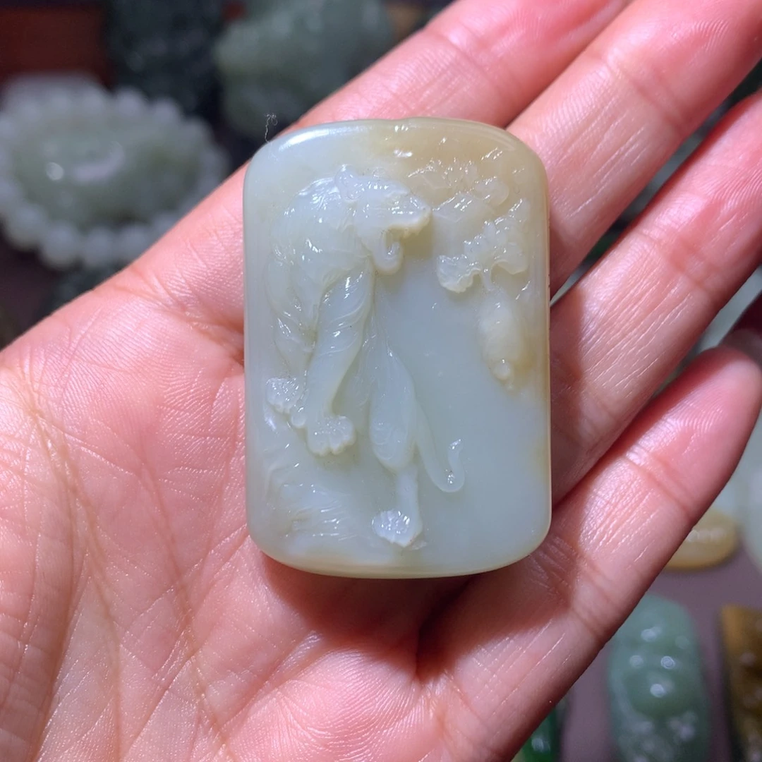 颈饰未镶嵌和田玉山****@