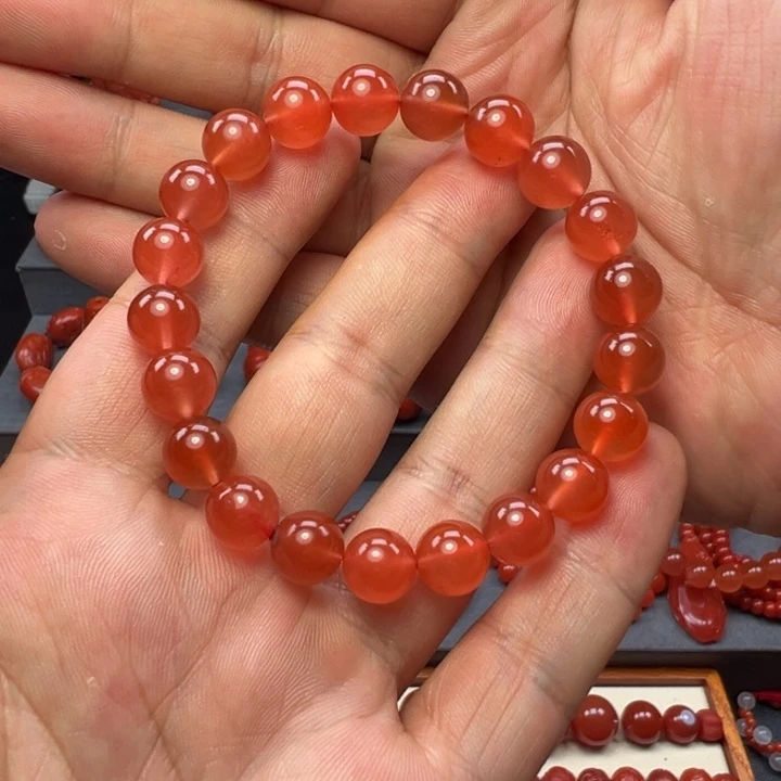 南红玛瑙手串未镶嵌
