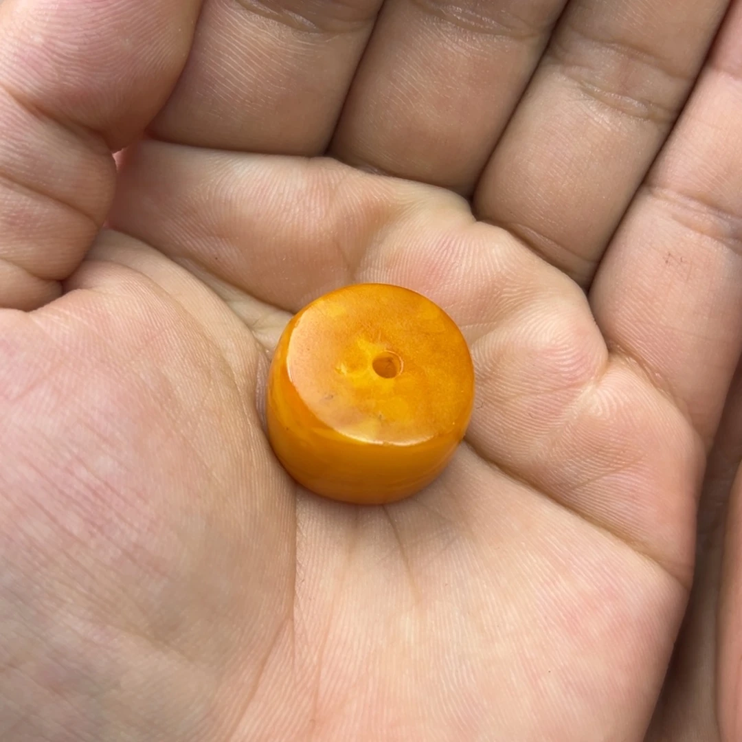 未镶嵌吊坠(不含链)蜜蜡