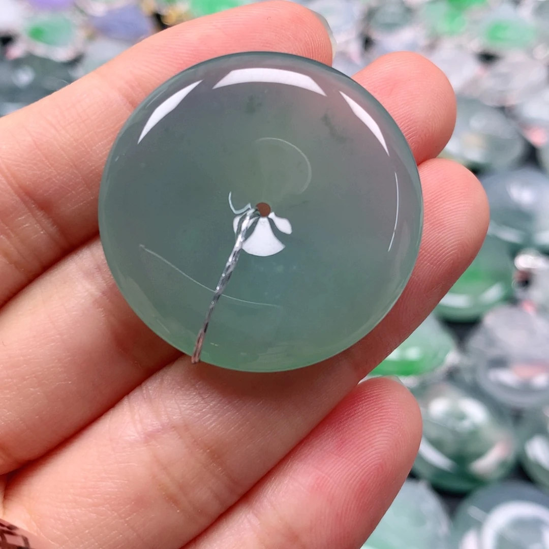 翡翠未镶嵌颈饰天然翡翠