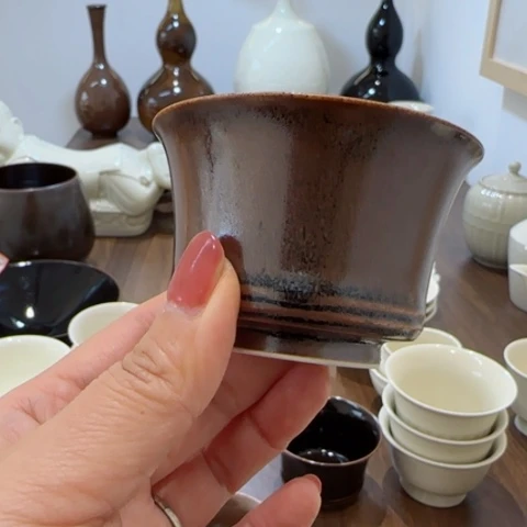 一*瑕疵杯不退不换了