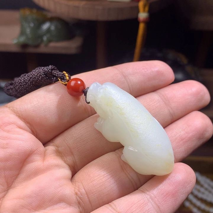 和田玉（糖玉）未镶嵌挂件