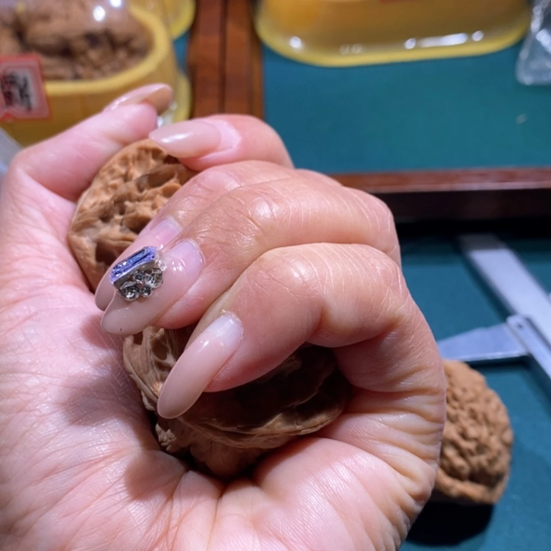 【闪购商品】文玩核桃吊坠田***h凤凰台