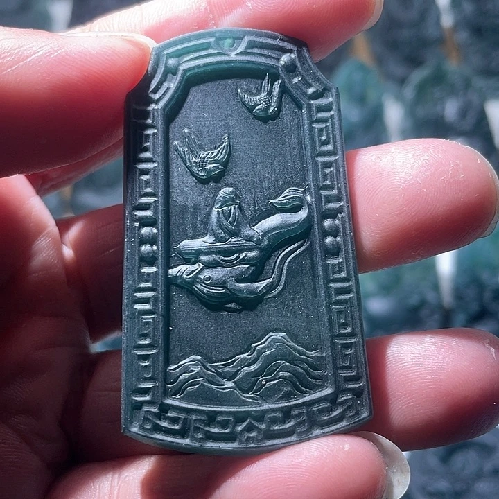 定制翡翠未镶嵌山水