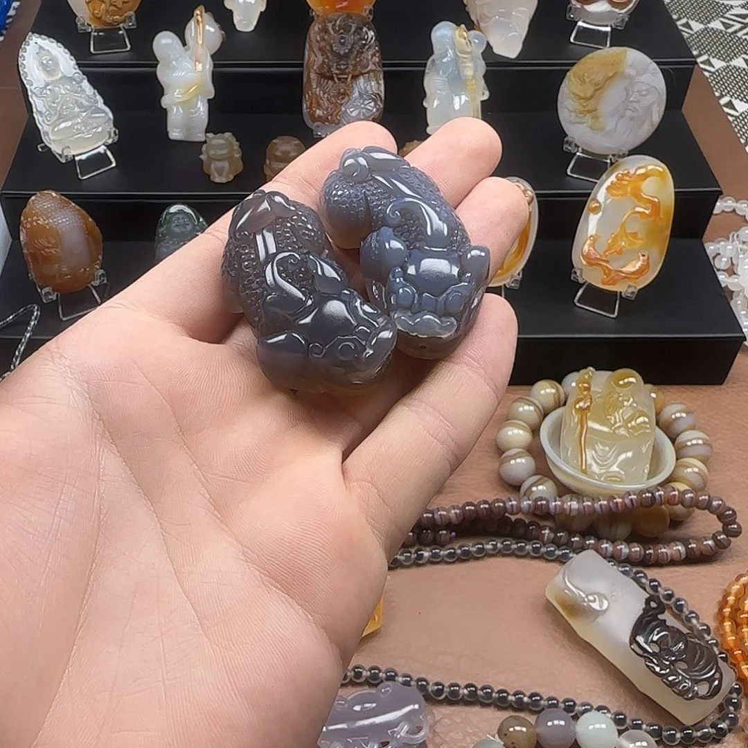 玛瑙/玉髓未镶嵌吊坠(不含链)