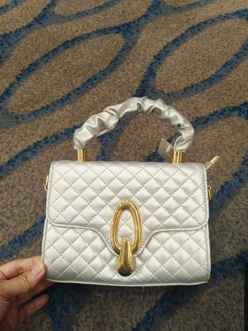 2024年新款时尚百搭轻奢潮流简约手提女包气质女士