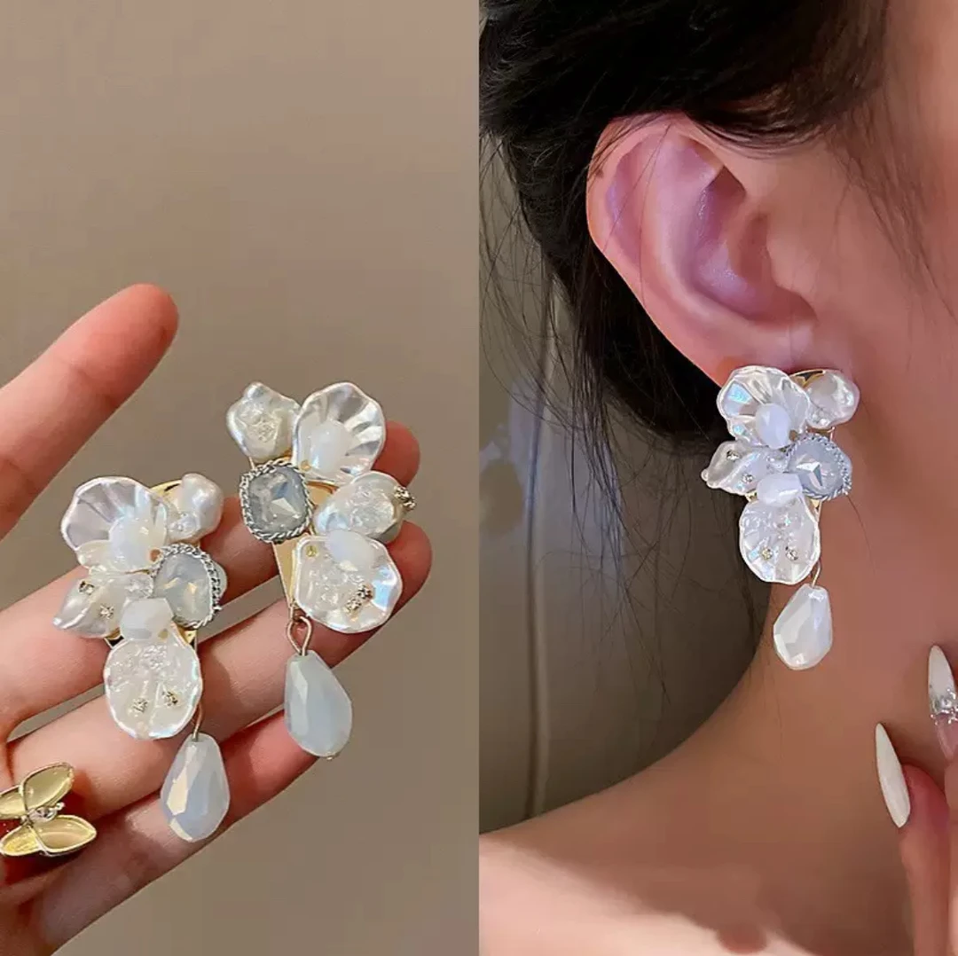 非金属仿珍珠吊坠 法式复古花朵流苏公主风轻奢耳环高级感耳饰