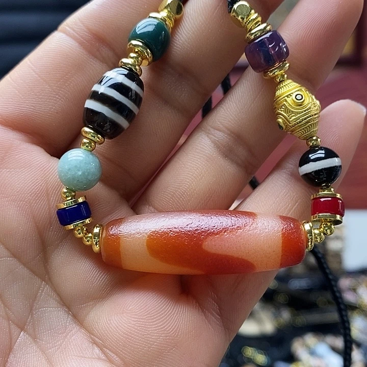 玛瑙/玉髓合金颈饰