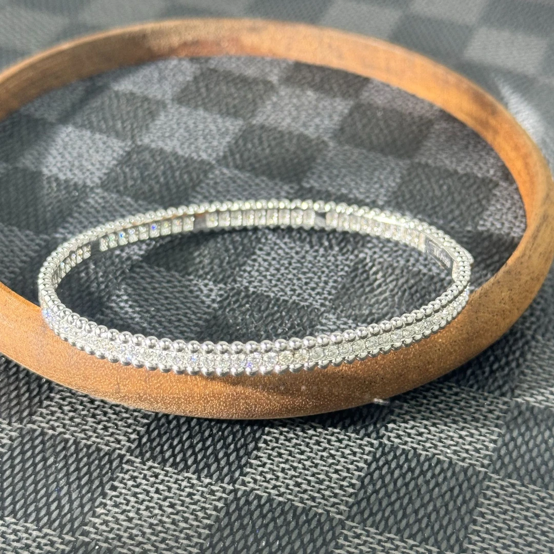 铂金PT950莫桑镶嵌满钻小众气质手镯