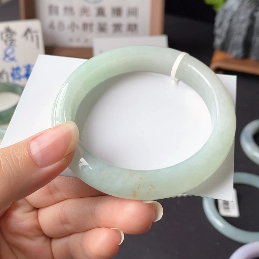 翡翠未镶嵌手镯甜绿洒金55