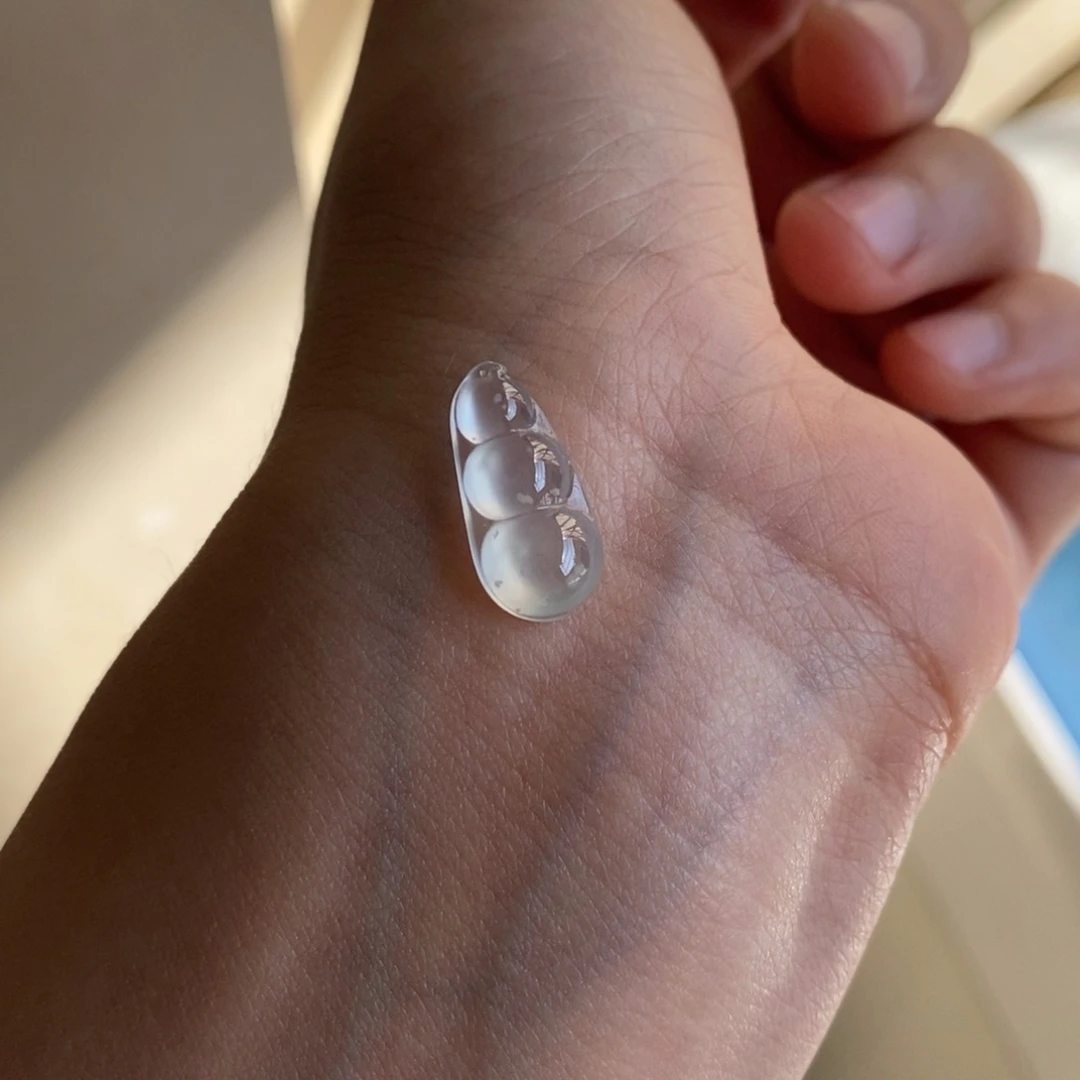 翡翠未镶嵌颈饰豆子