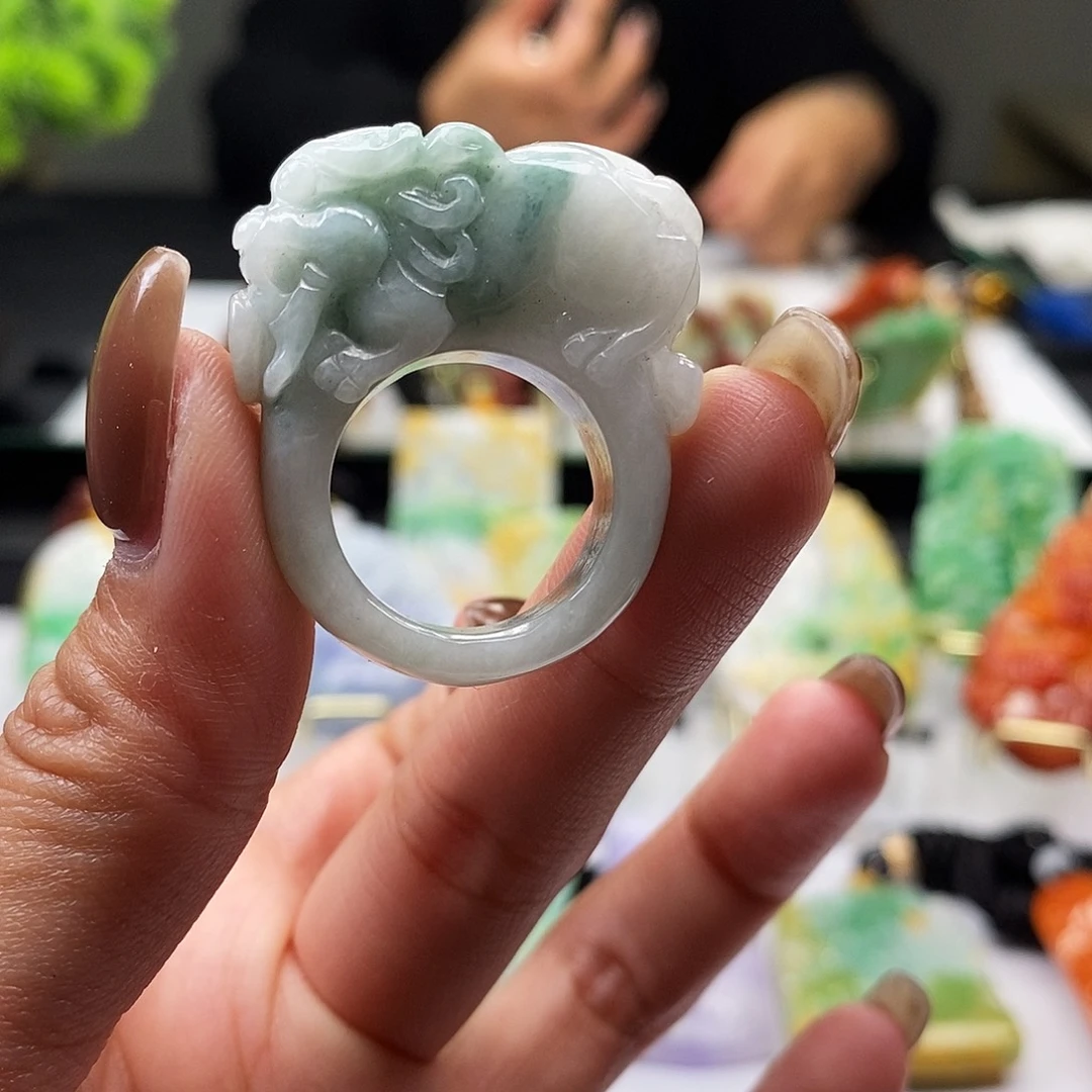 定制翡翠未镶嵌翡翠A货