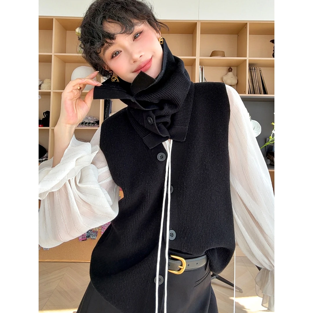 玖着“多米诺”100绵羊毛元宝针时髦保暖可拆卸围脖式V领针织马甲