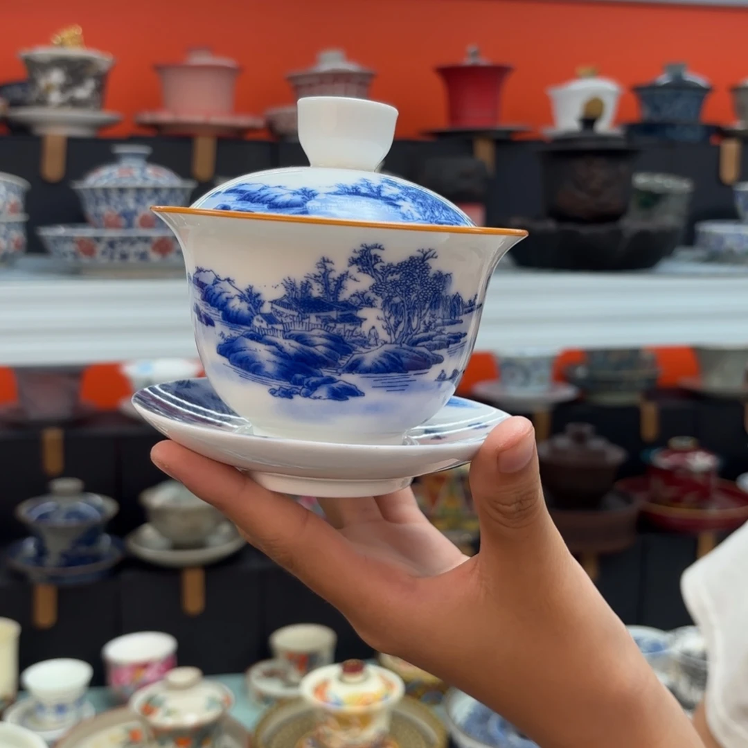 茶具是指由两件家具的