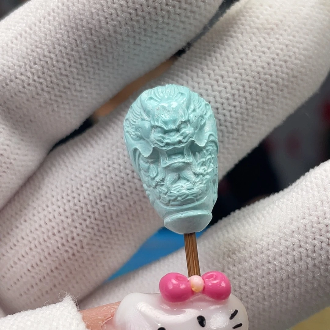 绿松石未镶嵌挂件