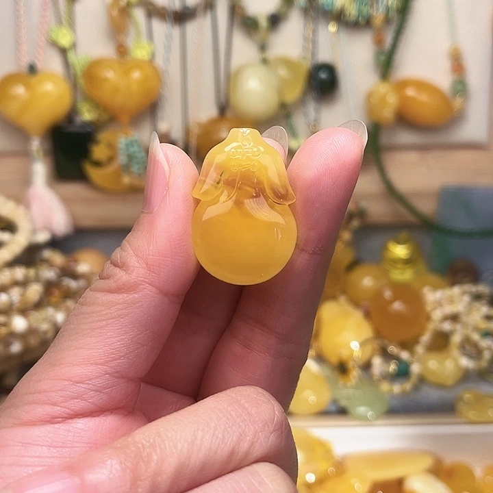 蜜蜡颈饰未镶嵌蜜蜡